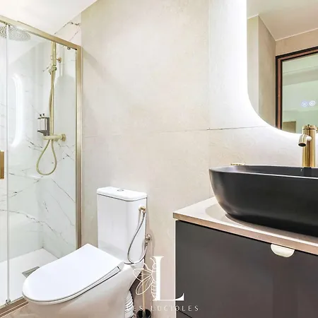 Les Lucioles 10 - Luxury Garden 3 Bedrooms - Sleeps 8 *