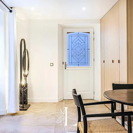 Les Lucioles 10 - Luxury Garden 3 Bedrooms - Sleeps 8 Cannes
