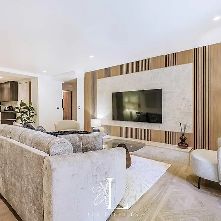 Apartment Les Lucioles 10 - Luxury Garden 3 Bedrooms - Sleeps 8