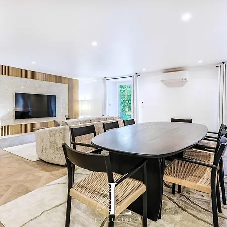 Les Lucioles 10 - Luxury Garden 3 Bedrooms - Sleeps 8 דירה קאן