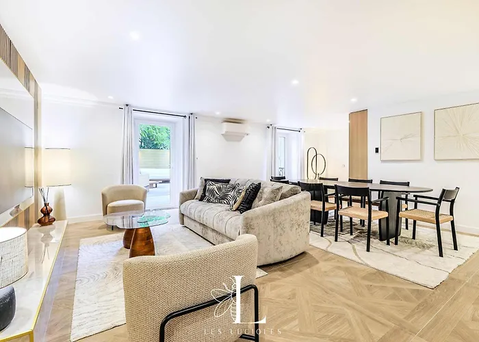 Les Lucioles 10 - Luxury Garden 3 Bedrooms - Sleeps 8 *