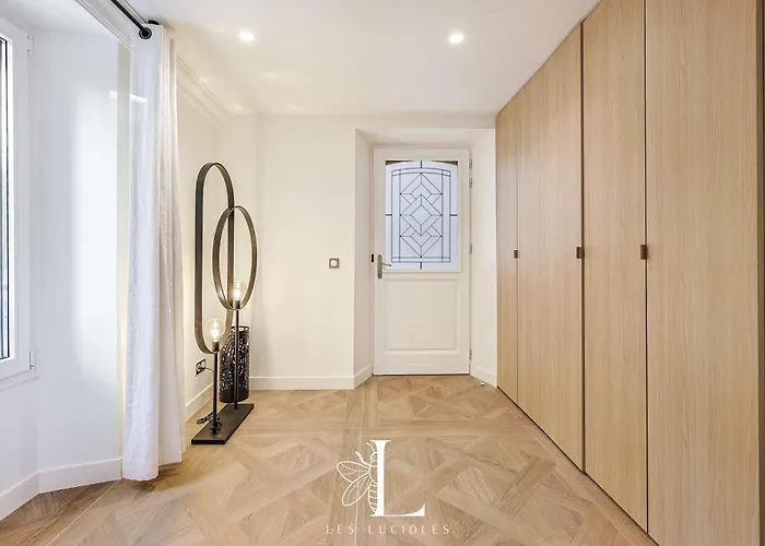 Les Lucioles 10 - Luxury Garden 3 Bedrooms - Sleeps 8 דירה