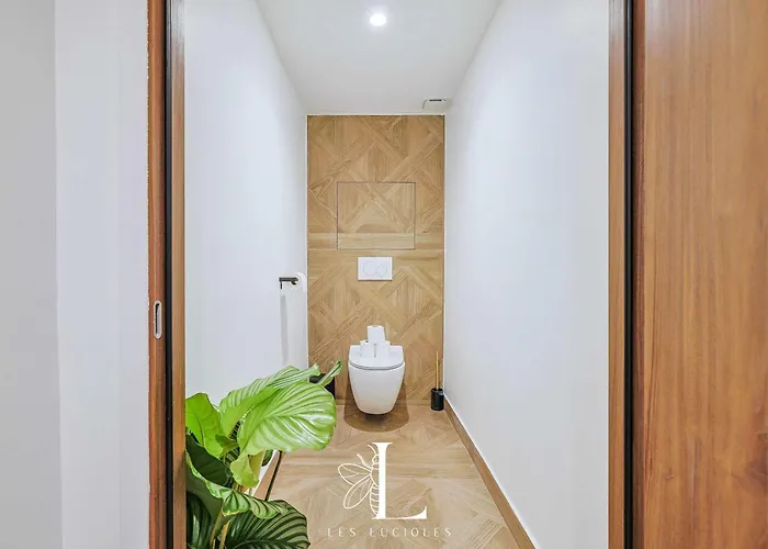 Les Lucioles 10 - Luxury Garden 3 Bedrooms - Sleeps 8 *