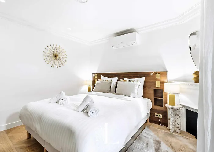 Les Lucioles 10 - Luxury Garden 3 Bedrooms - Sleeps 8 * קאן