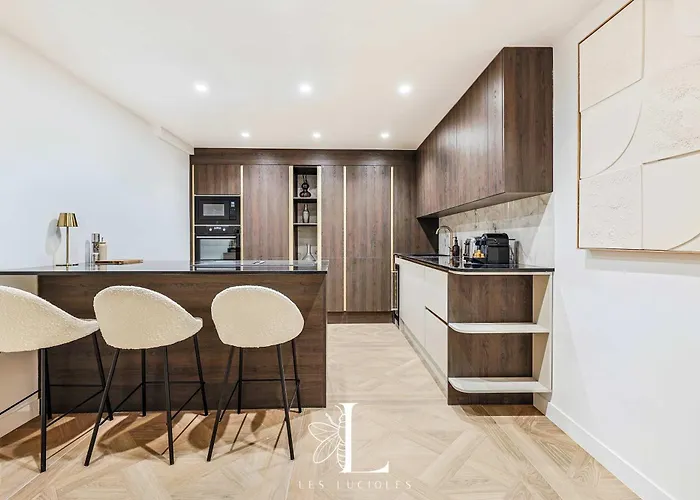 Les Lucioles 10 - Luxury Garden 3 Bedrooms - Sleeps 8 קאן